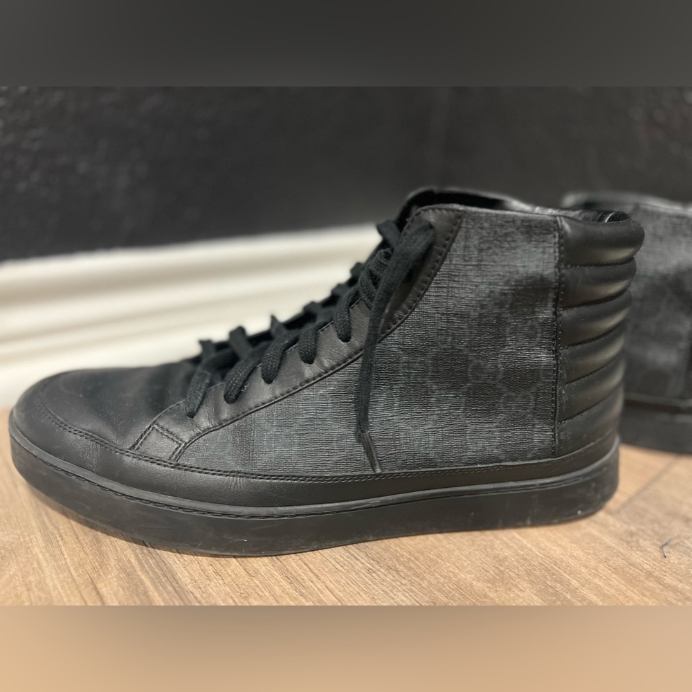 Authentic black leather Gucci monogram high top men’s sneakers, size 11 1/2